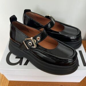 platform mary jane’s